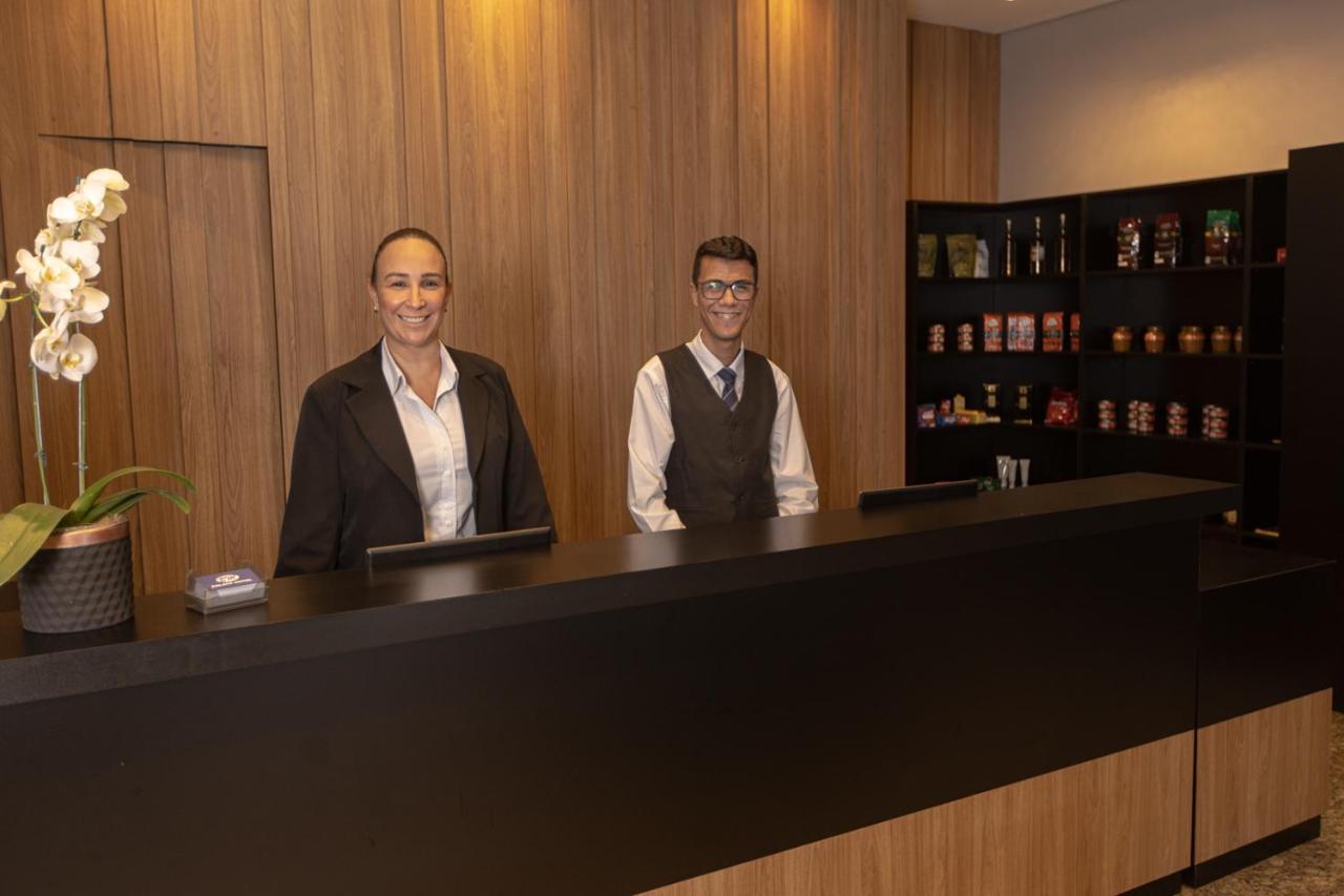 Bm Hotel Сан-Себастьян-ду-Параизу Экстерьер фото