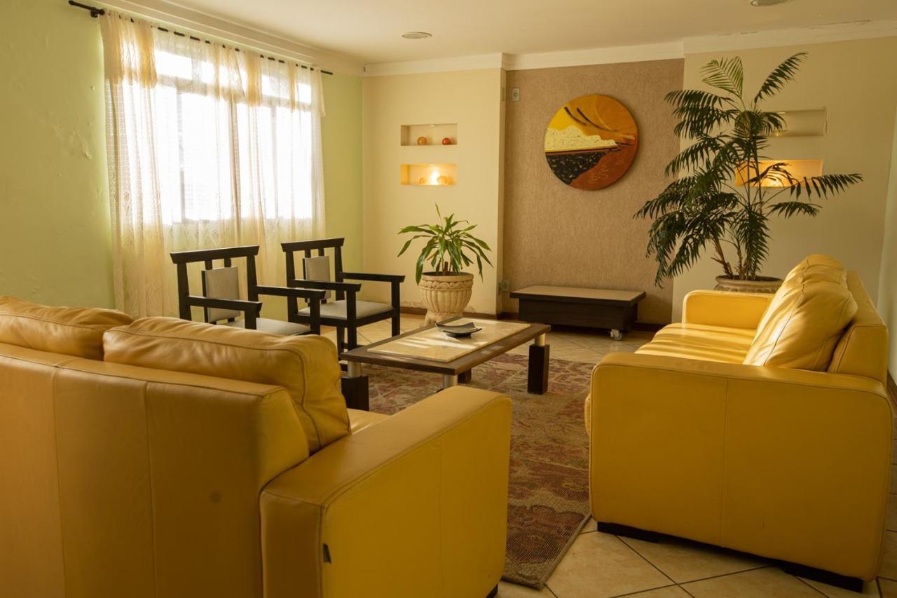 Bm Hotel Сан-Себастьян-ду-Параизу Экстерьер фото