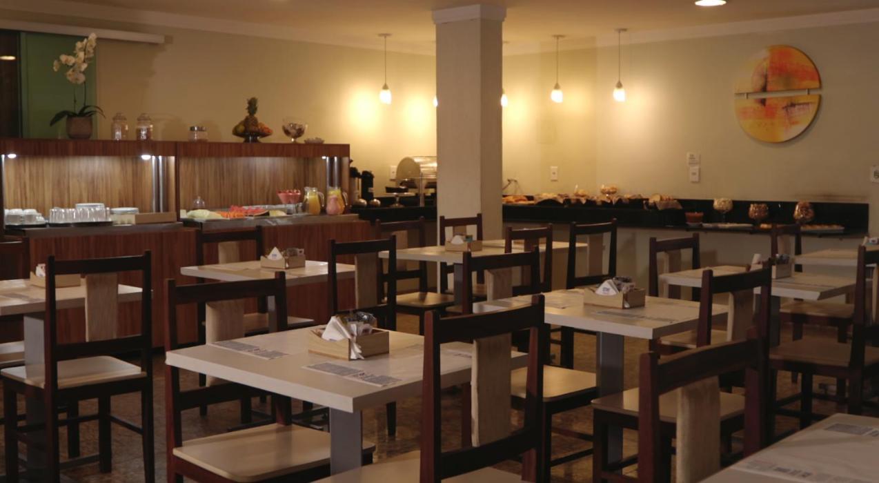 Bm Hotel Сан-Себастьян-ду-Параизу Экстерьер фото